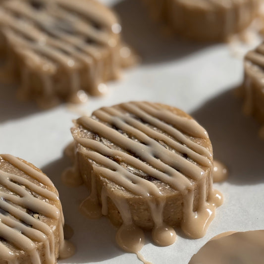 Molly's Raw Cinnamon Swirls