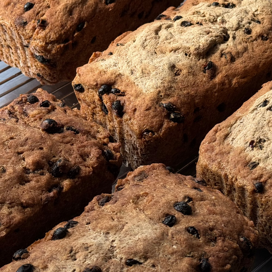 Molly’s Cinnamon Raisin Bread