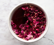Load image into Gallery viewer, Lake &amp; Oak Rose Hibiscus Glow Tea
