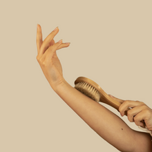Load image into Gallery viewer, Body Dry Brush
